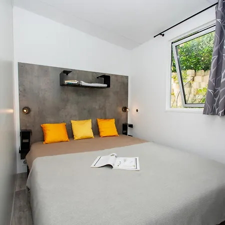 Le Camp Du Domaine Campingplatz *