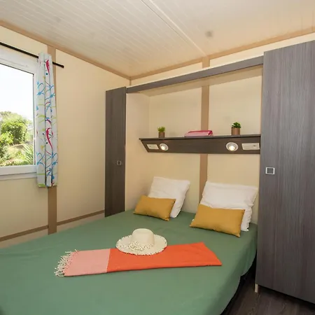 Le Camp Du Domaine Bormes-les-Mimosas