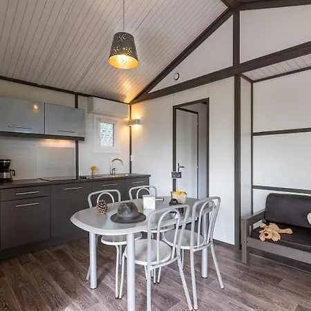 Le Camp Du Domaine Bormes-les-Mimosas