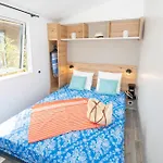 キャンプ場 Le Camp Du Domaine *