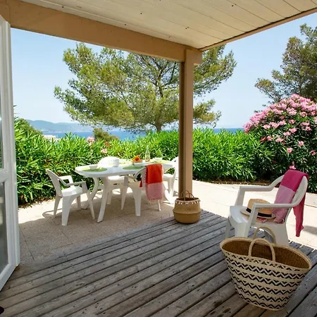 Le Camp Du Domaine Kemping Bormes-les-Mimosas