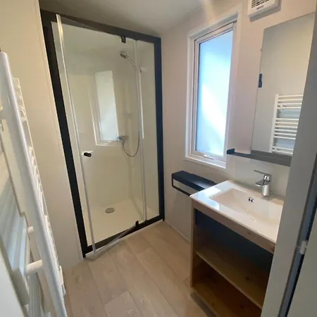 Le Camp Du Domaine *