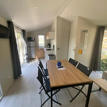 Le Camp Du Domaine Kemp