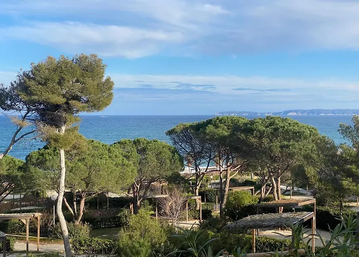 Le Camp Du Domaine Camping