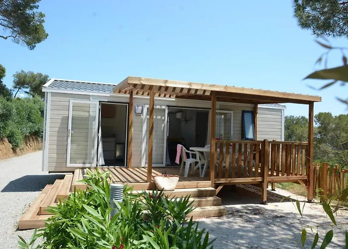 Le Camp Du Domaine Camping Bormes-les-Mimosas