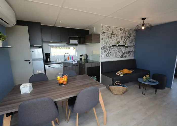 Le Camp Du Domaine Camping Bormes-les-Mimosas